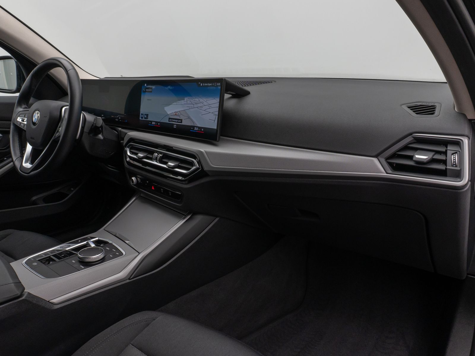 Fahrzeugabbildung BMW 318d Kamera DAB HUD Stop&Go DrivAssist Adapt.LED