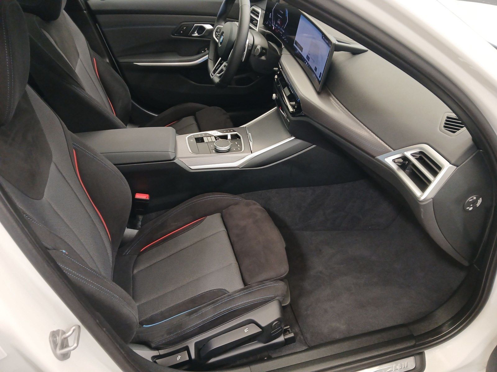 BMW 320 - Bild 8