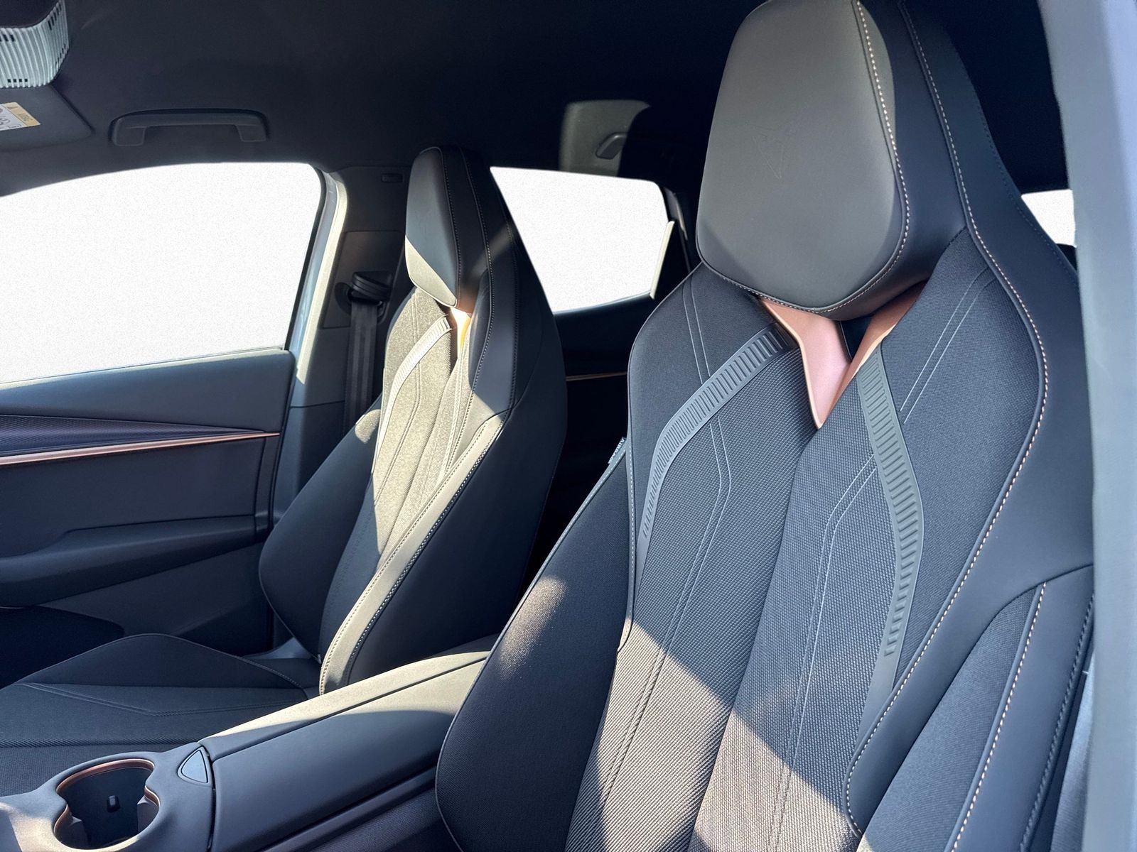 Cupra Tavascan - Bild 8