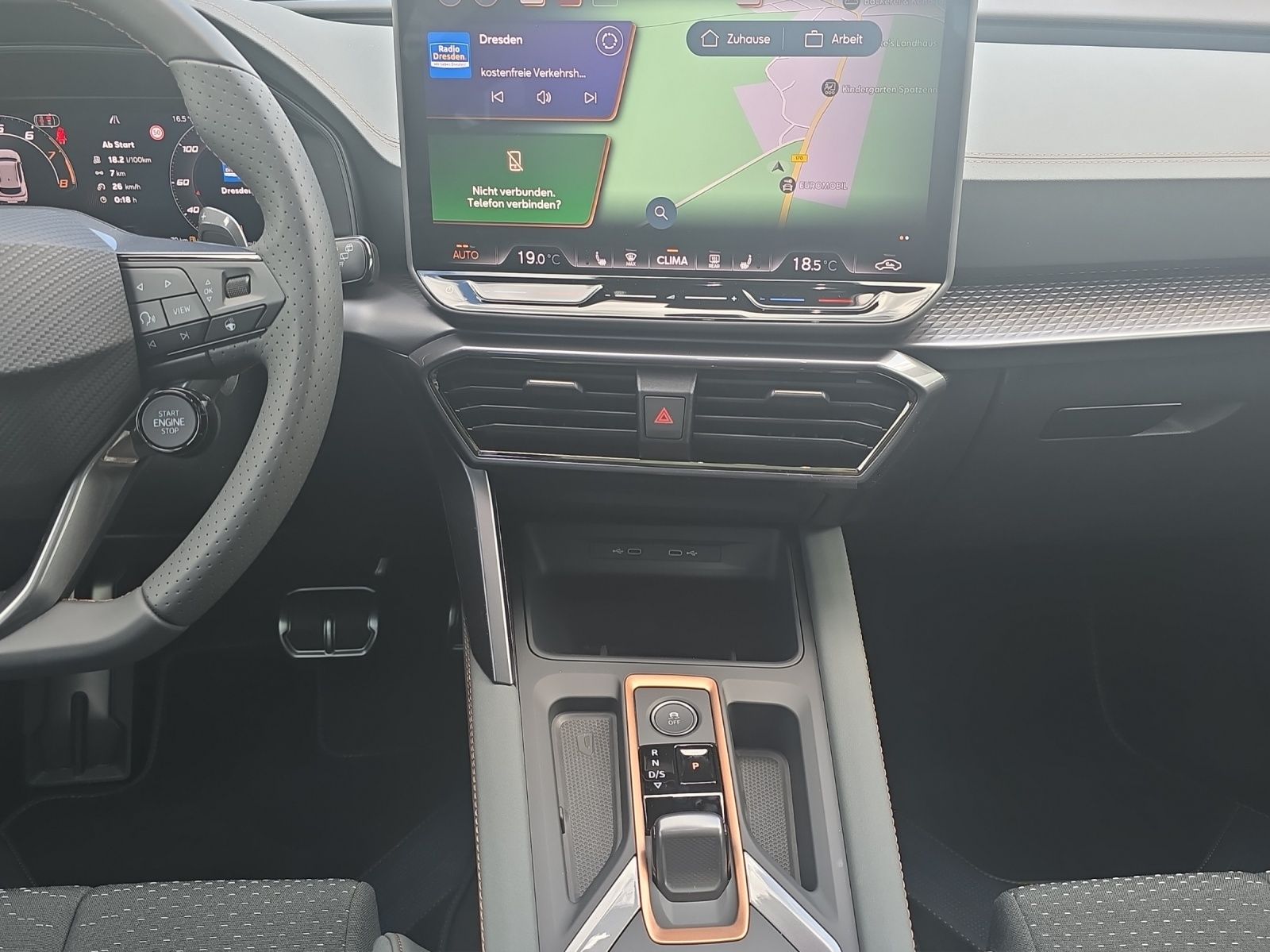 Fahrzeugabbildung CUPRA Formentor VZ5 MATRIX KESSY PANORAMADACH