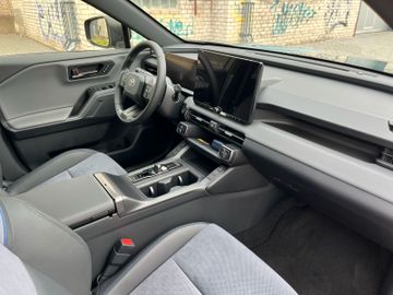 Toyota RAV 4 - 12