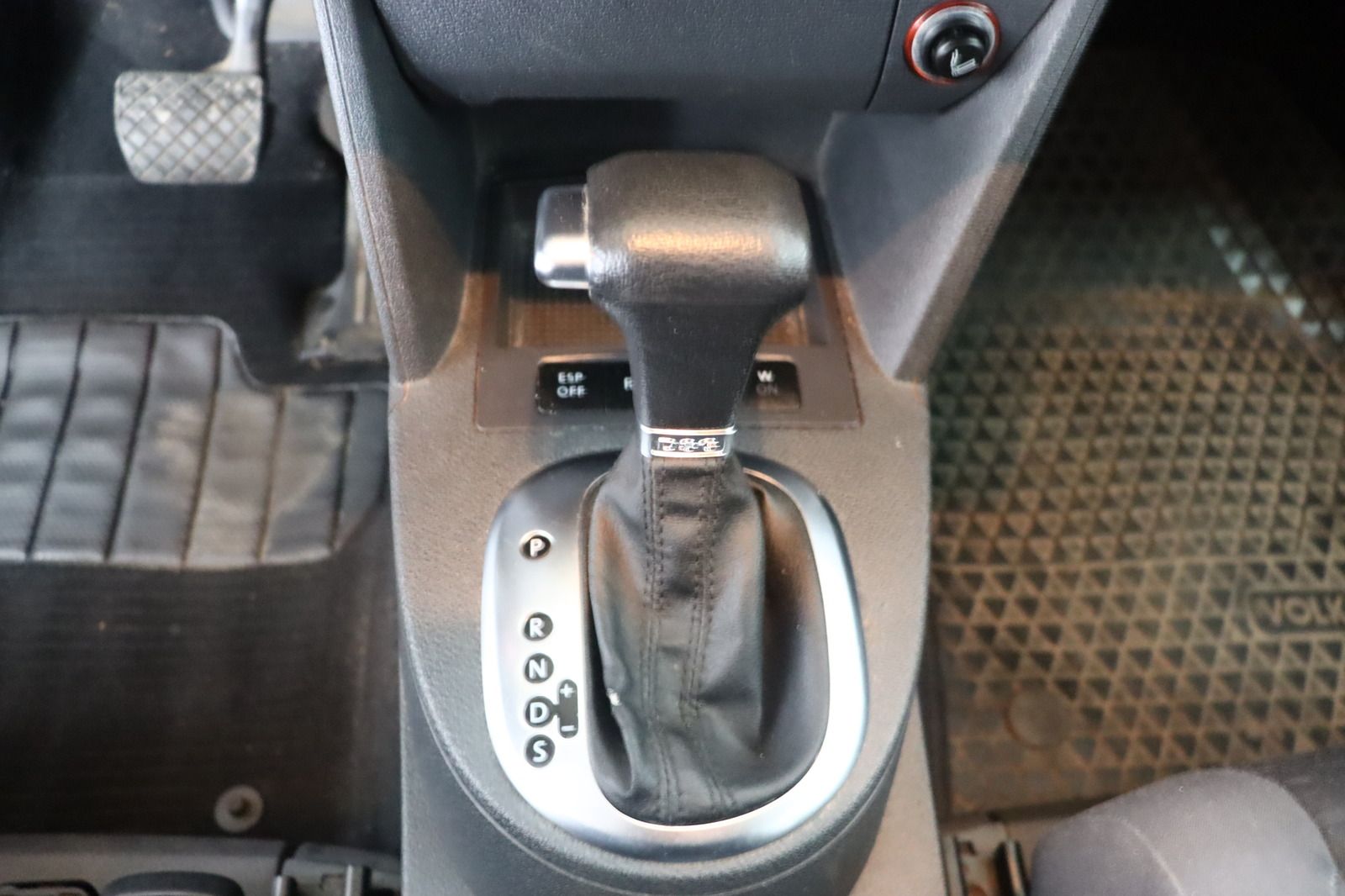 Fahrzeugabbildung Volkswagen Touran 1.4 TSI DSG 7- Sitzer * HU/AU 05.27