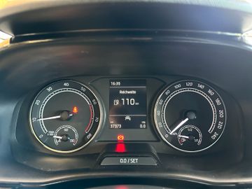 Skoda Fabia Active *LED*Spurh.*Kamera*