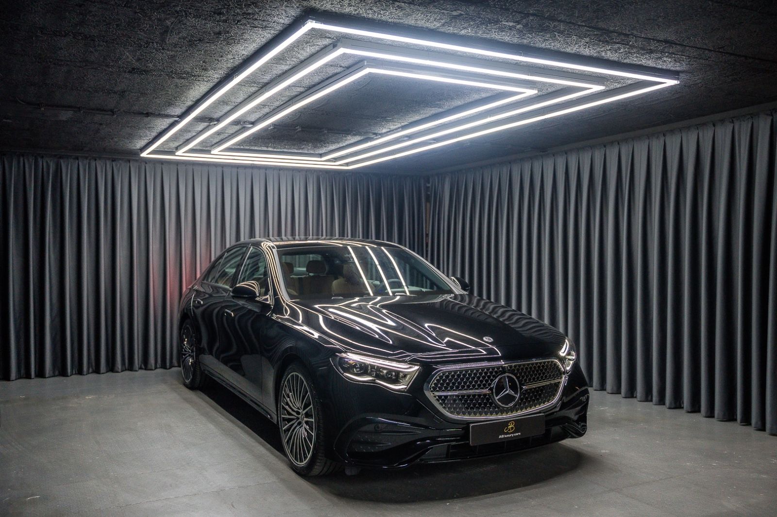 Fahrzeugabbildung Mercedes-Benz E 200 AMG Premium Plus*Superscreen*Keyless*
