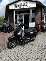 Vespa 300 GTS SUPER SPORT - VESPA GT