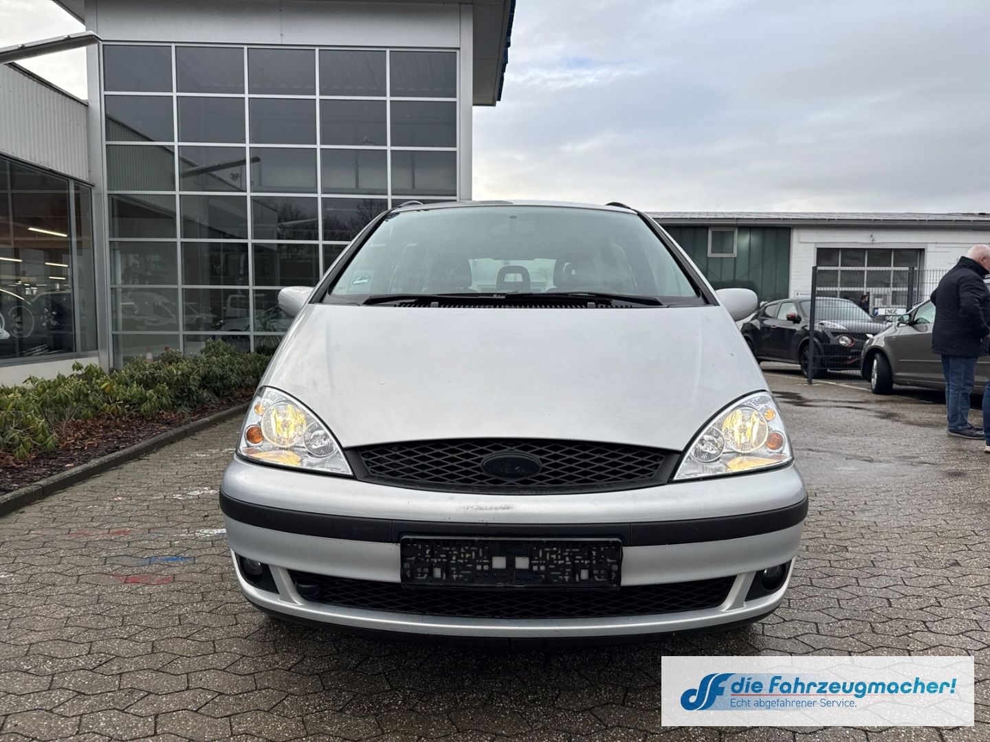 Fahrzeugabbildung Ford Galaxy Trend AHK Klima Beheizb. Frontsch *EXPORT