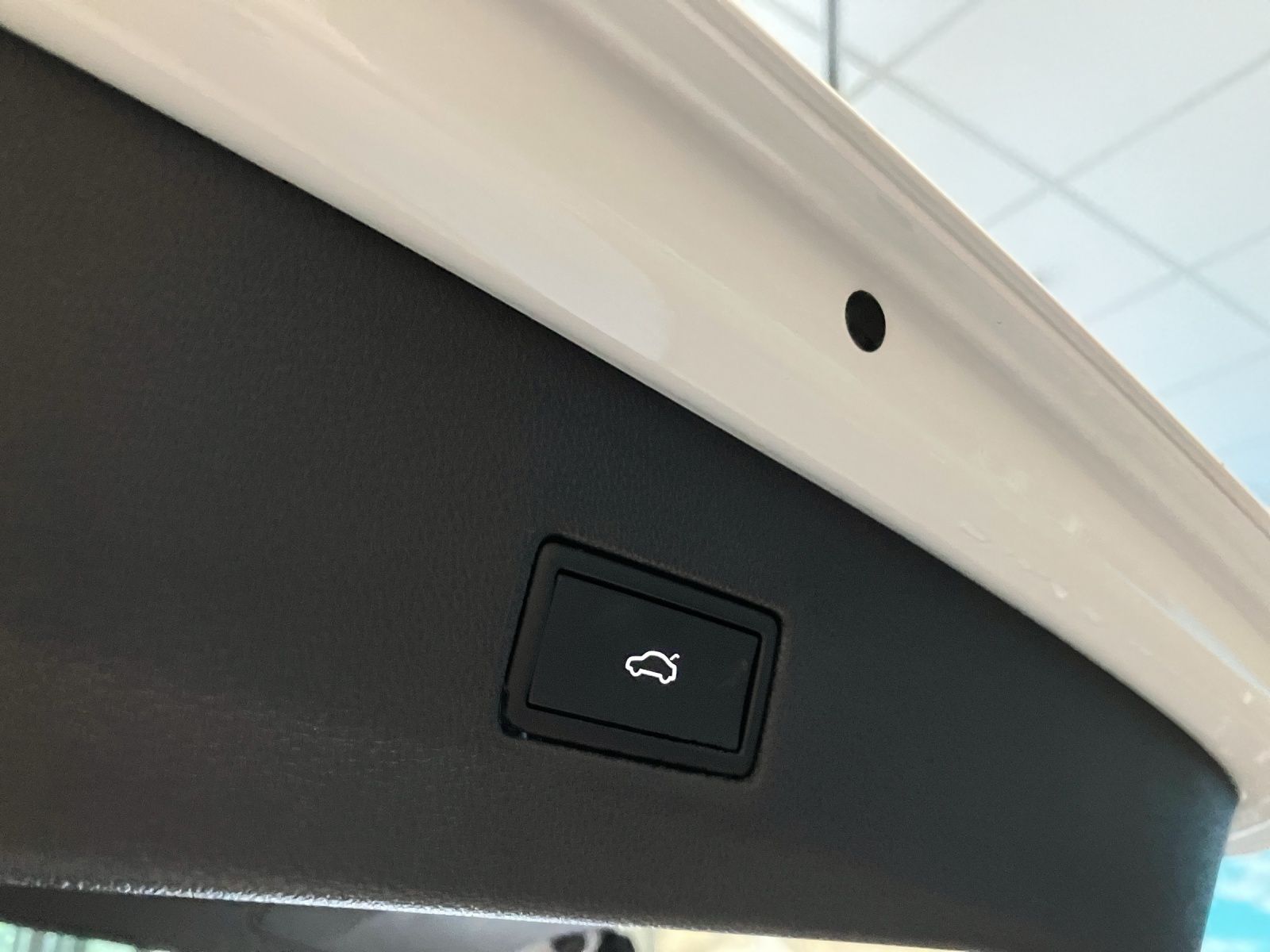 Fahrzeugabbildung Volkswagen Tiguan Allspace Life TDI DSG LED ACC STH HuD SHZ