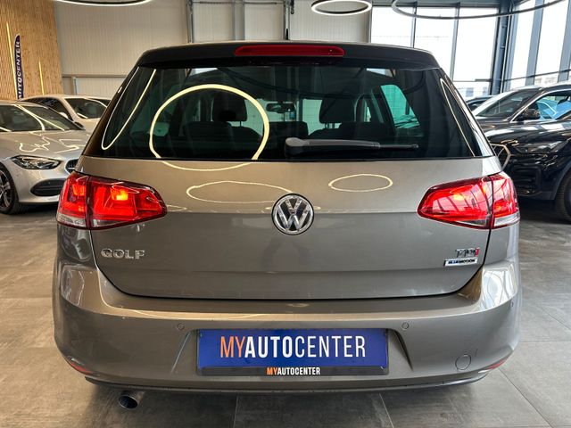 Volkswagen Golf VII Lim. Cup BMT *1.Hand*ACC*AHK*