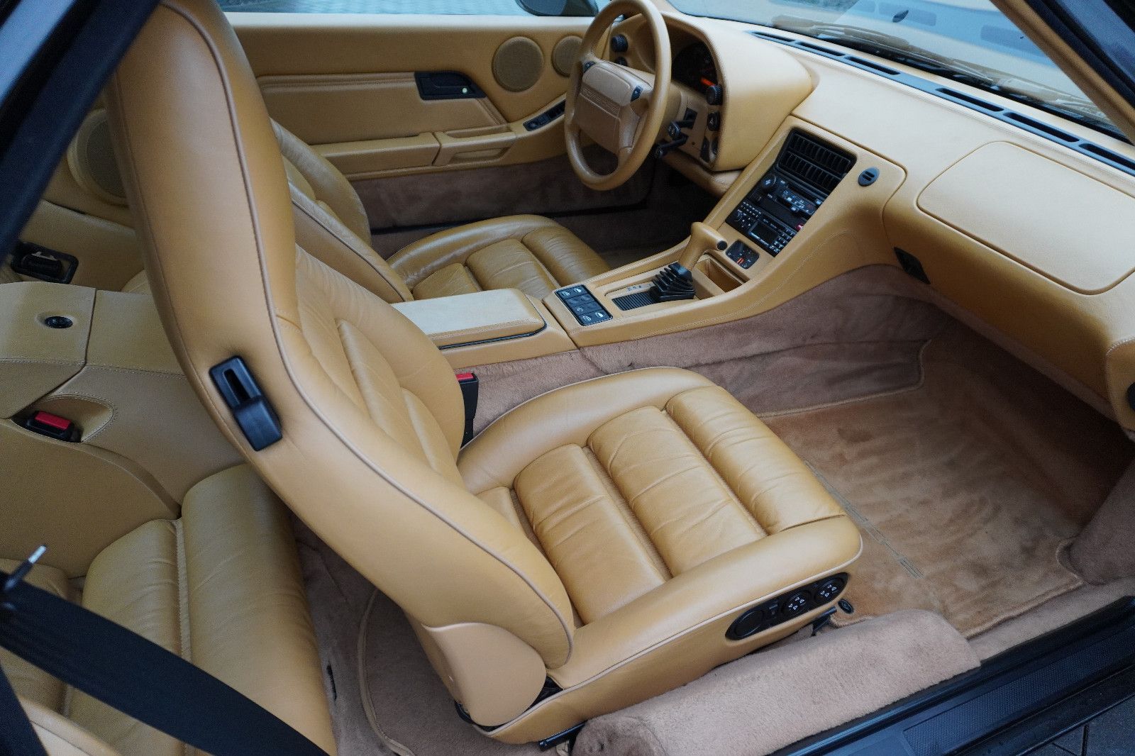 Fahrzeugabbildung Porsche 928 GTS