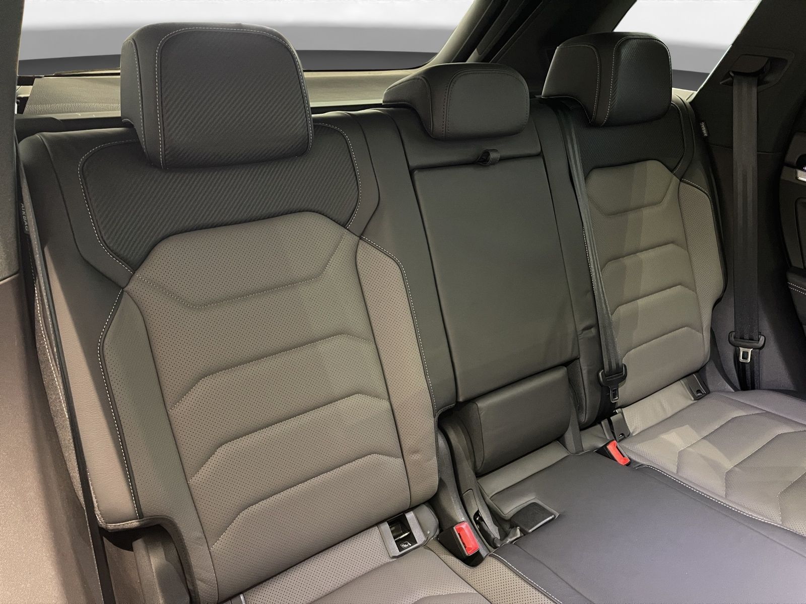 Volkswagen Touareg - Bild 18