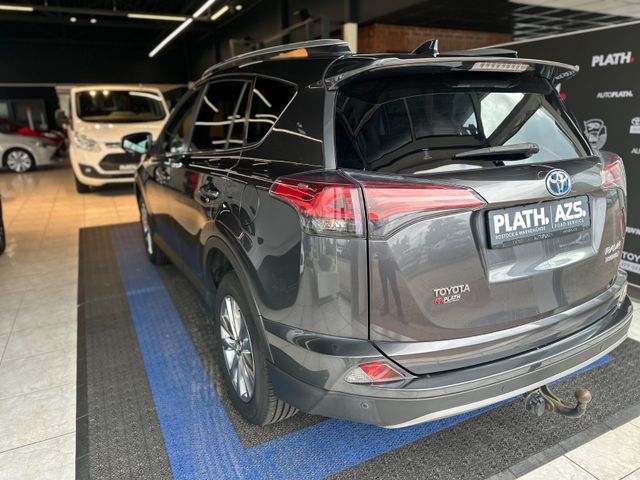 Toyota RAV 4  Team D