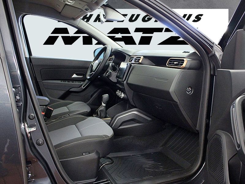 Fahrzeugabbildung Dacia Duster TCe 150 EDC Extreme *Sitzheizung*Navi*