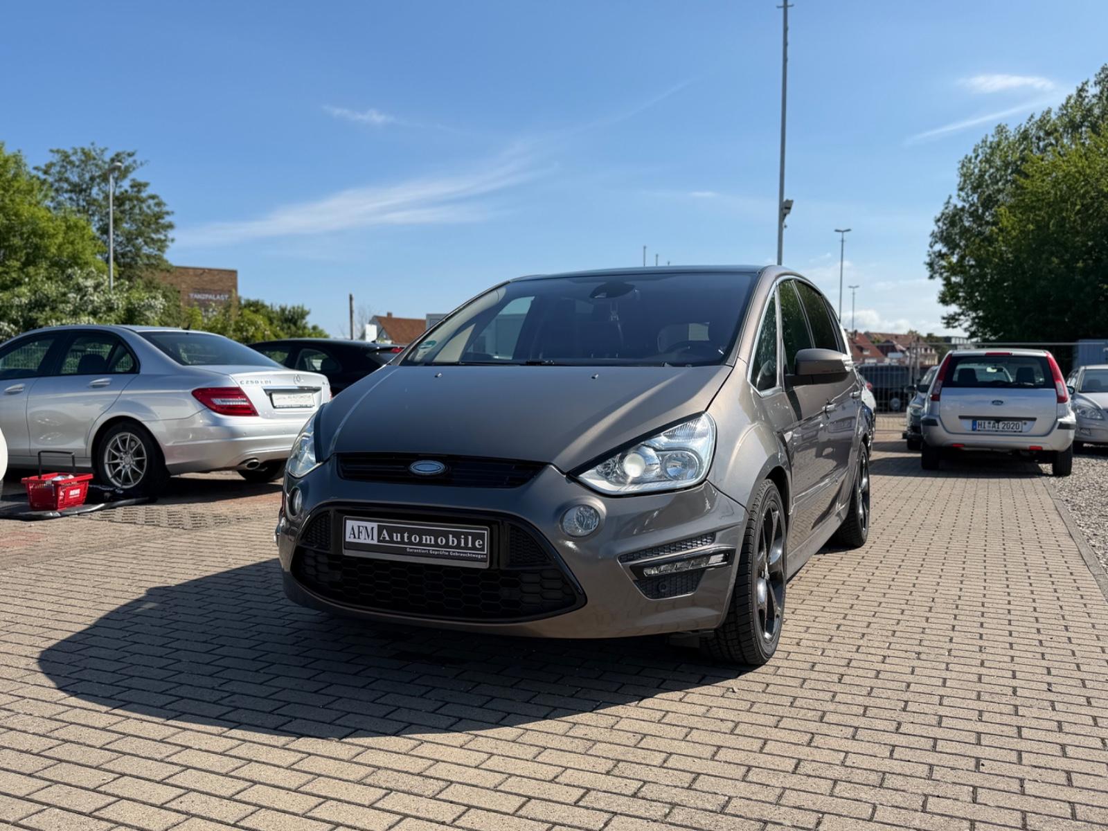 Ford S-Max Titanium S *PANO*AUTOMATIK*PDC*