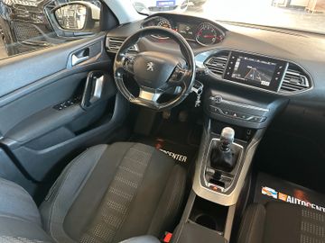 Peugeot 308 SW Allure *TEMPO*NAVI*PDC*KLIMAAUTO*
