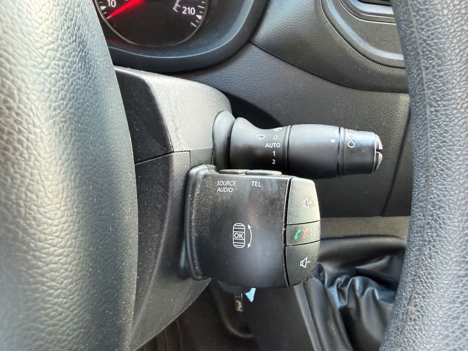 Fahrzeugabbildung Opel Movano B Kasten L3H2 3,5t 136PS Diesel!