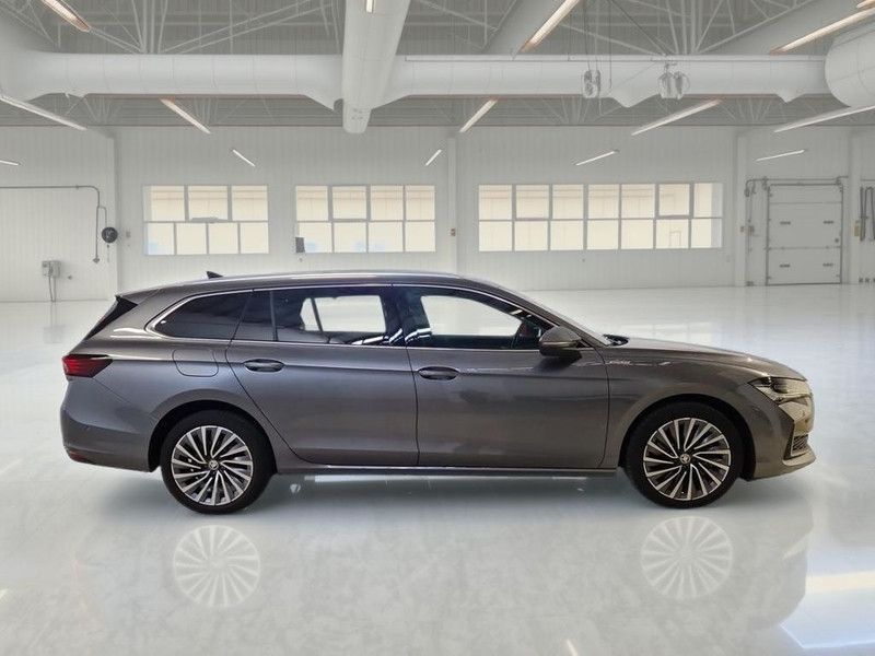 Skoda SKODA SUPERB 2.0 TDI 142KW LAURINEKLEMENT DSG 4X imagem 3