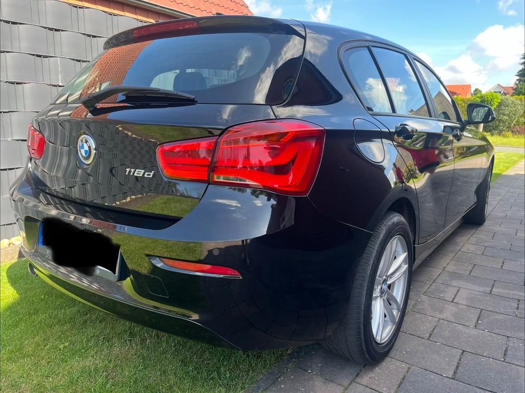 Image of BMW 118