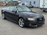 Audi A5 Cc 3.0TDI S-Line  Quattro 1.HD  Xenon  Kamera - Audi A5 aus 2011: Cabrio