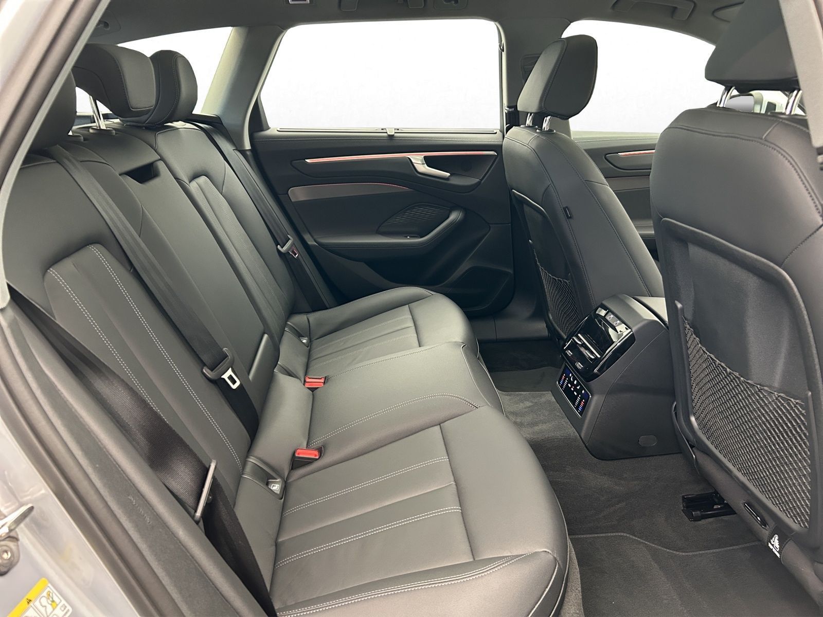 Audi A6 - Bild 15