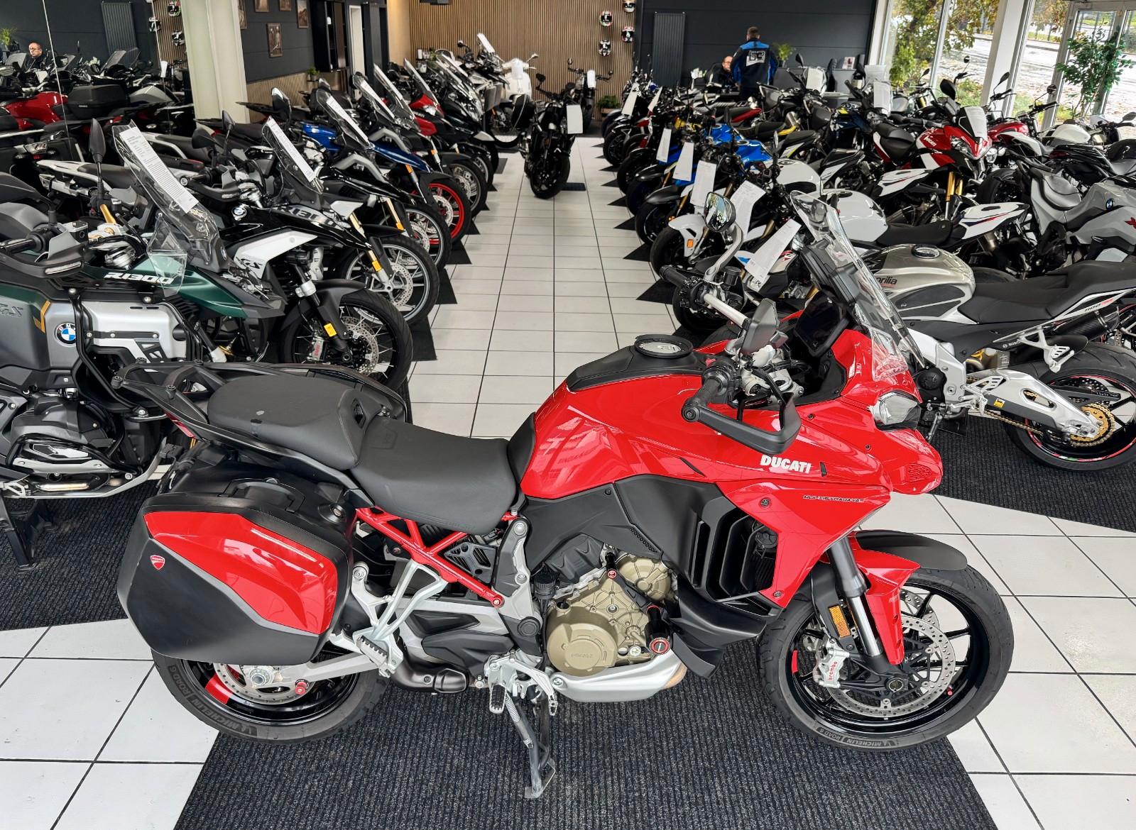 Ducati Multistrada V4S Travel & Radar*1.Hand*Koffer*
