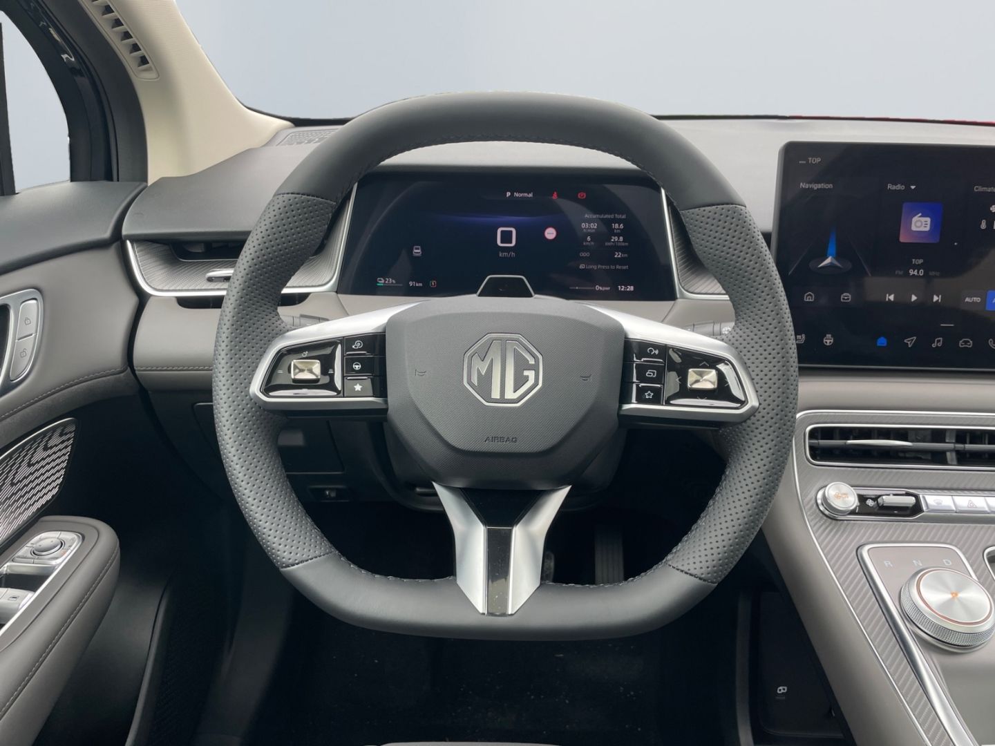 MG S6 EV