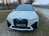 BMW iX xDrive40 - M Sport Laser AHK HUD 360°