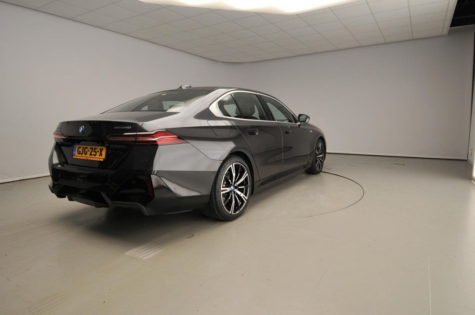 BMW i5 Sedan eDrive40 | M-Sportpakket | LED | HUD | imagem 2