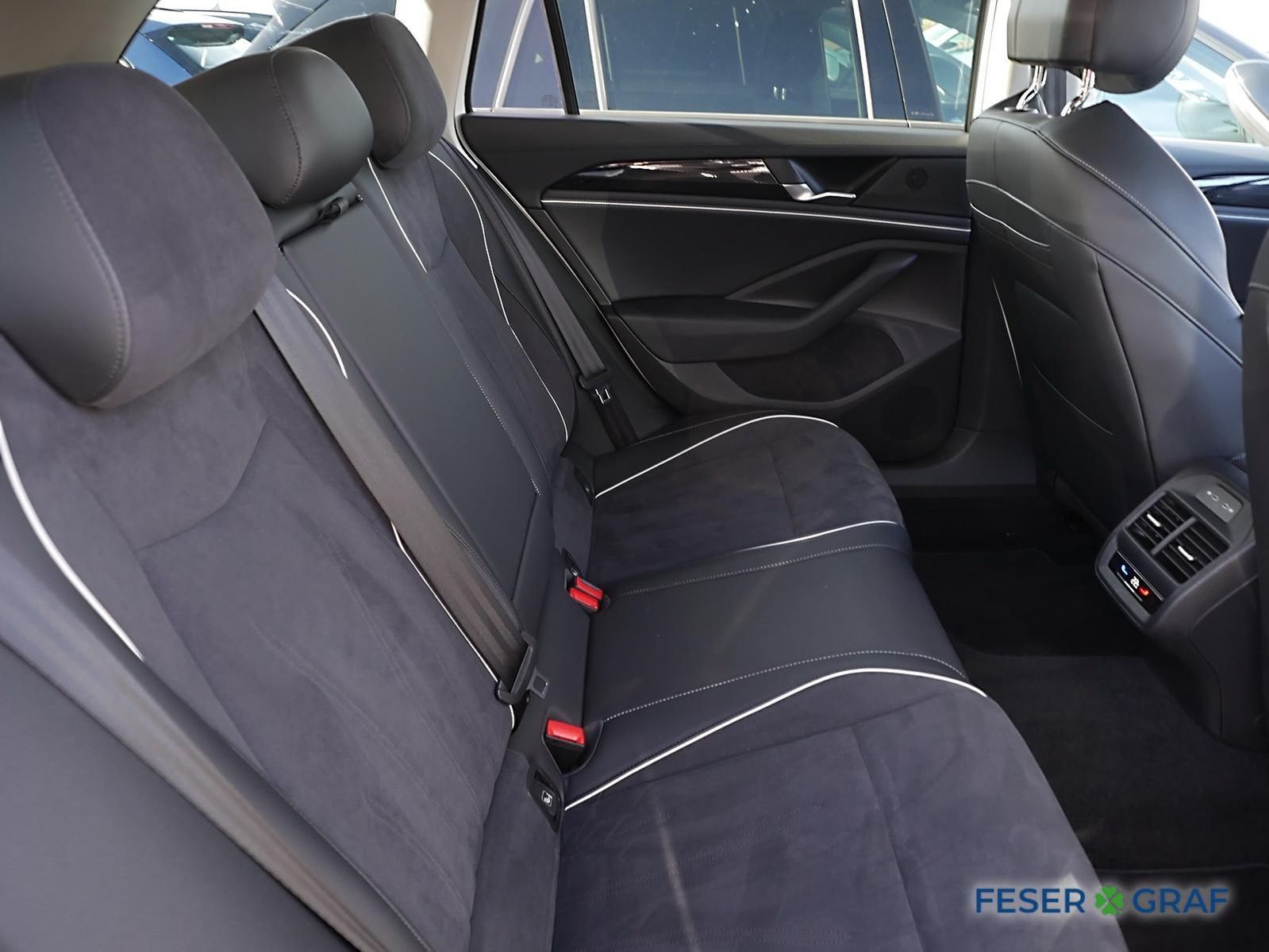 Volkswagen Passat - Bild 8