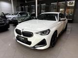 BMW M240i  xDrive M Aerodynamikpaket LED HUD R.Cam  - gebrauchte BMW M240i aus dem Jahr 2023