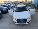 Audi A1 Sportback*8Fach* MFL*BT* - Audi A1 in Augsburg