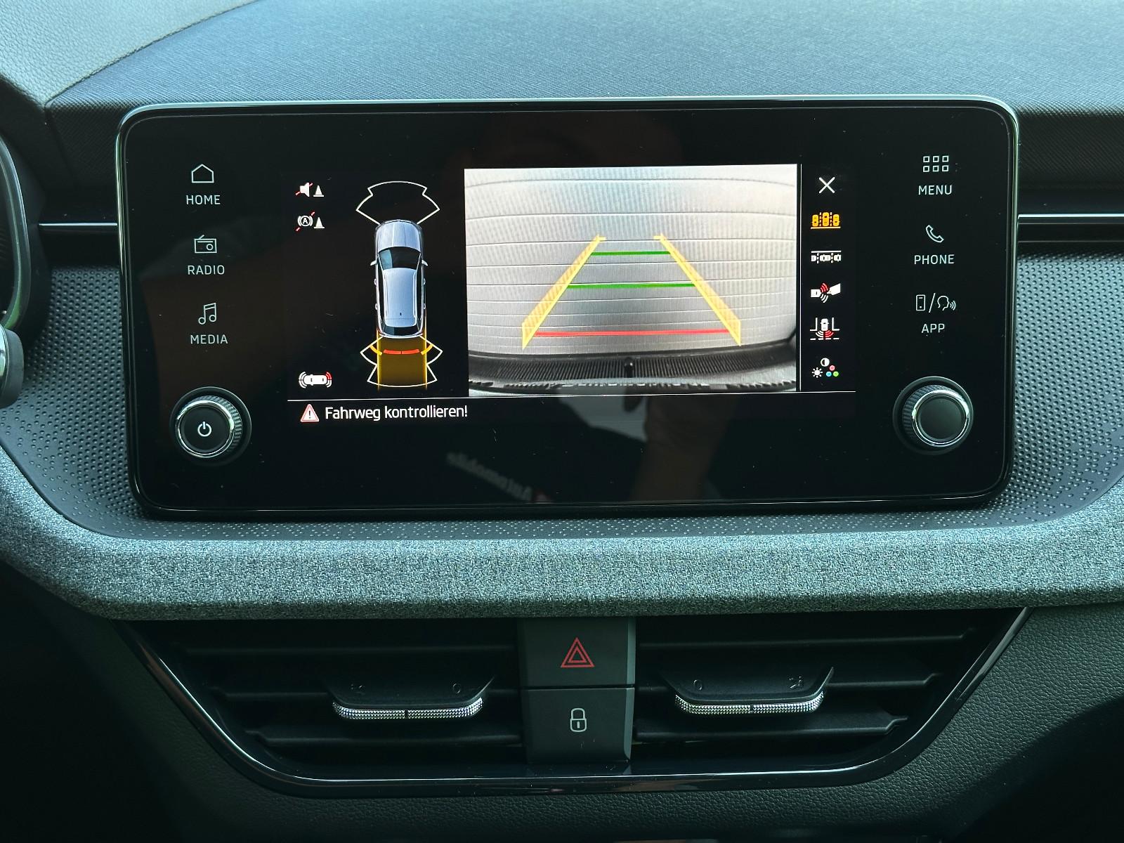 Skoda 150PS Classic Climatronic KAMERA+PDC V/H AHK