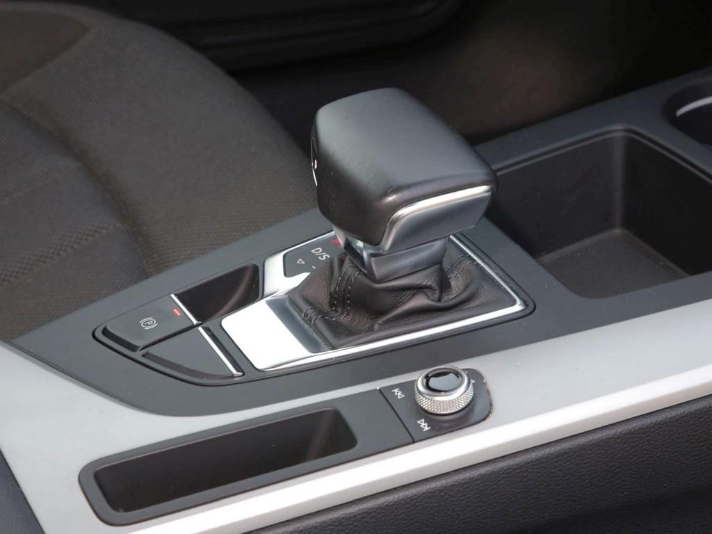 Audi A4 Lim. 40 TDI quattro NAVI*VIRTUAL*R-CAM*LED*SH, миниатюра 14