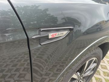 Ford Kuga - 10