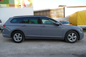 Volkswagen Passat Variant - 4