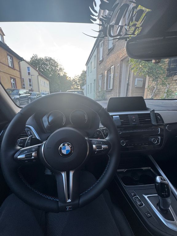 Image of BMW 120