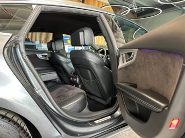 Audi A7 Sportback 3.0 TDI quattro *Sline*BiXenon*