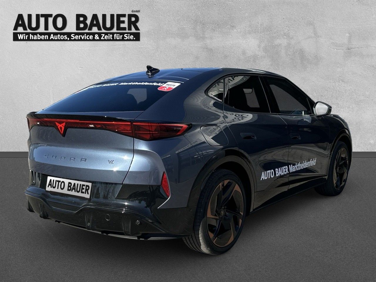 Fahrzeugabbildung CUPRA Tavascan VZ 4Drive 340 PS 77 kWh - mit KI generiert/bearbeitet