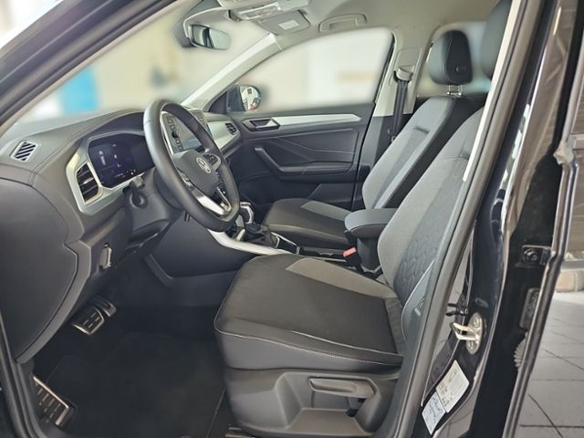 Fahrzeugabbildung Volkswagen T-Roc 1.5 TSI DSG Goal NAVI STANDHZ ACC SHZ LM17