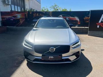 Volvo V90 - 2
