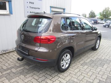 Volkswagen Tiguan - 4