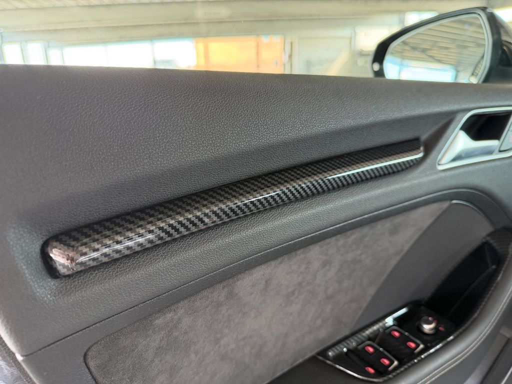 AUDI S3 Lim. KW-Fahrwerk/19 Zoll/ Klappenauspuff AUDI S3 Lim. KW-Fahrwerk/19 Zoll/ Klappenauspuff