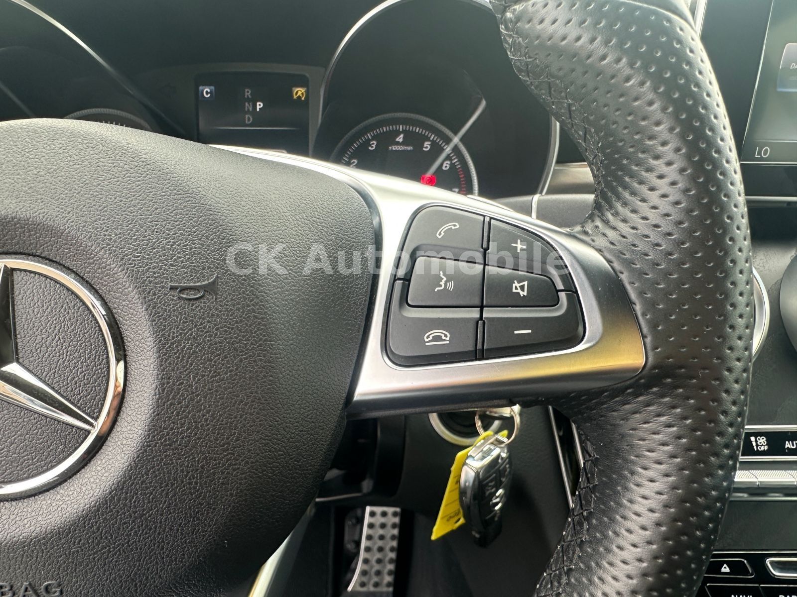 Fahrzeugabbildung Mercedes-Benz C200 Cabrio AMG-Line/Navi/ILS LED/Tempomat