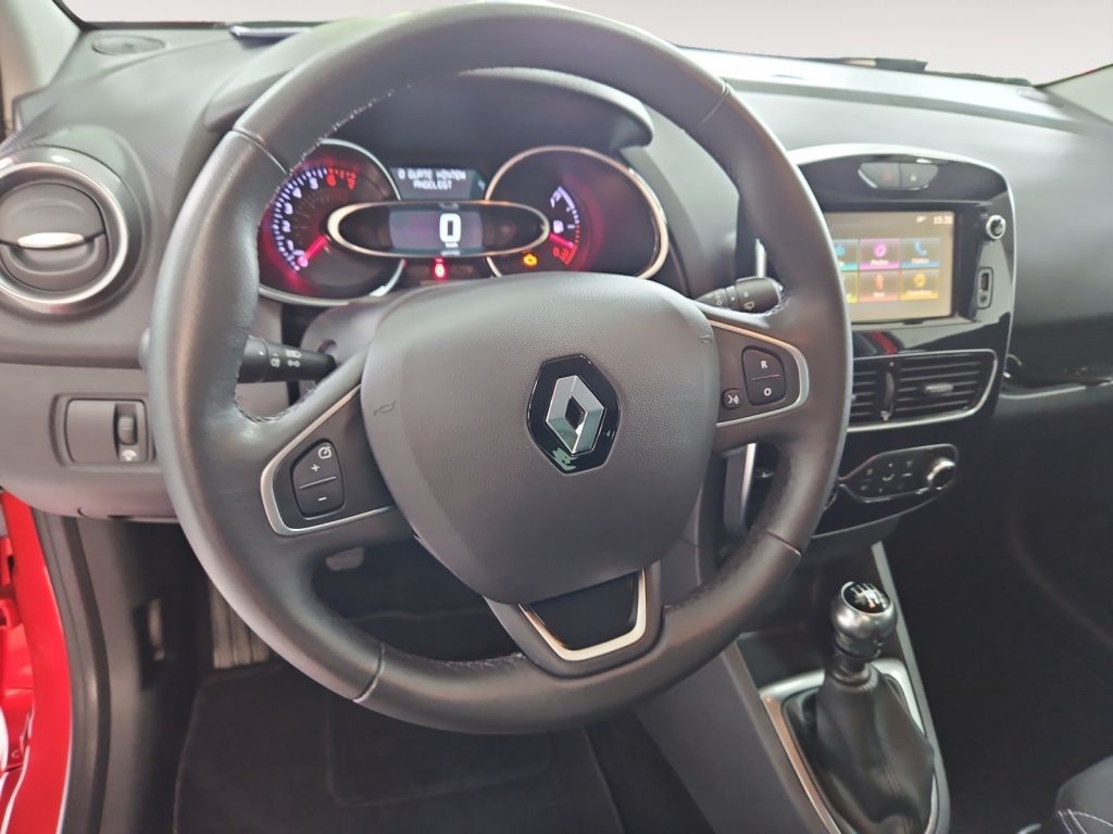 Fahrzeugabbildung Renault Clio Energy TCe 120 GT Sitzheizung Navigation