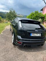 Ford Focus 2,5 ST ST - Ford Focus aus 2006: ST