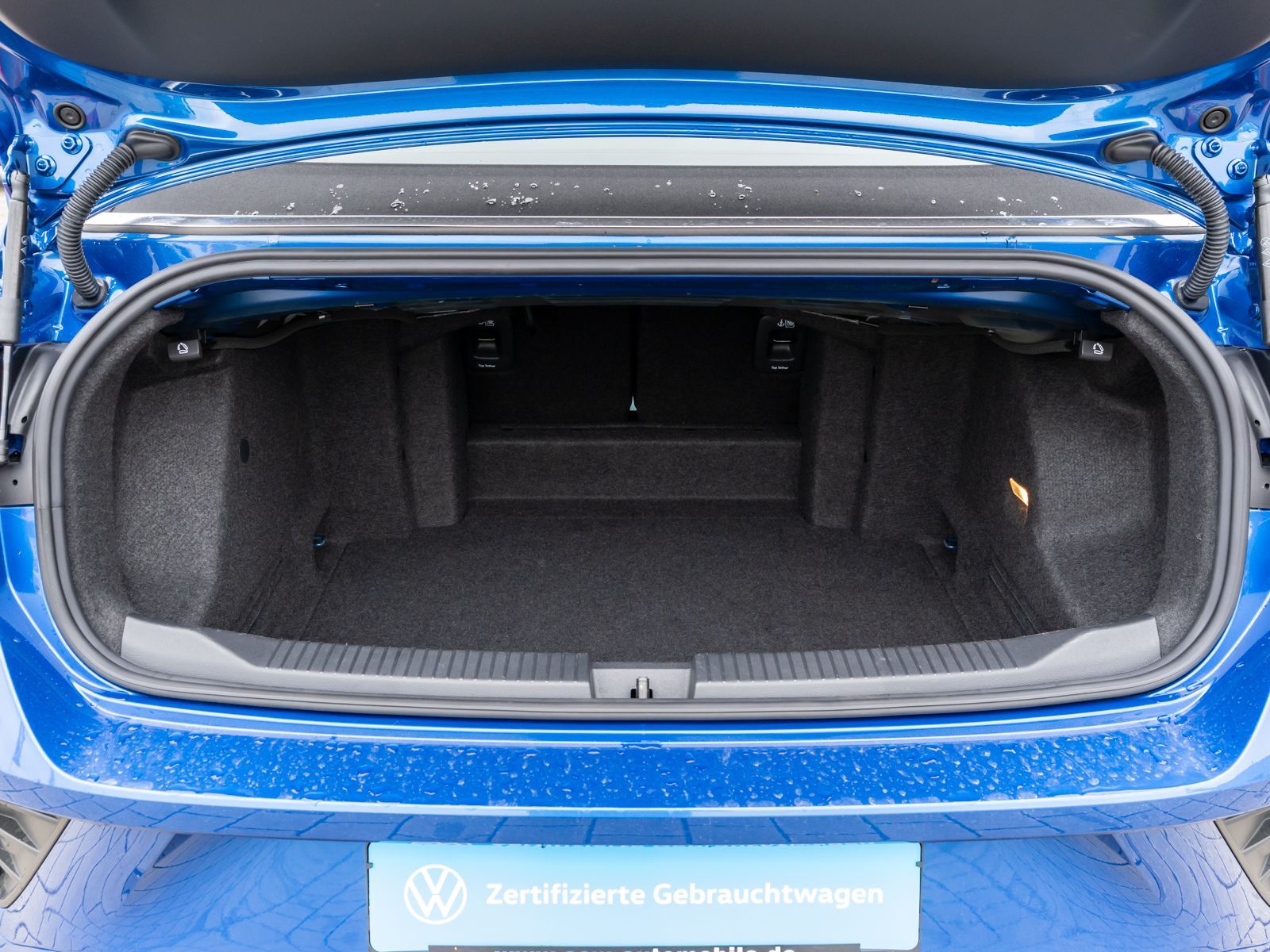 Volkswagen T-Roc - Bild 9