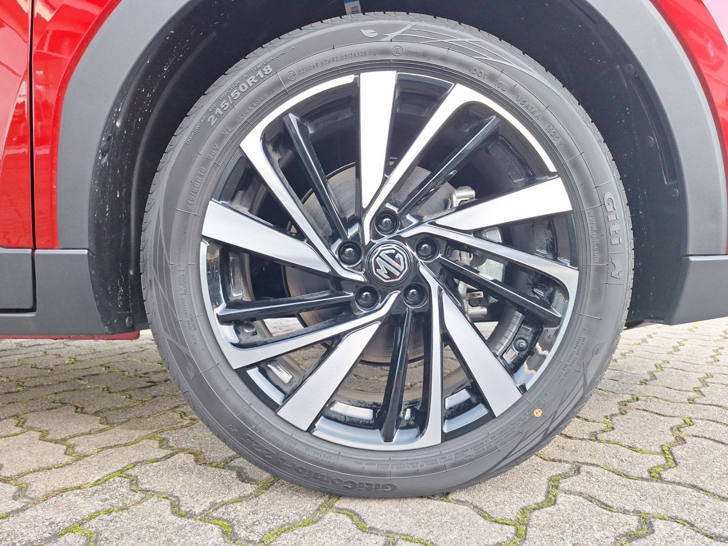 MG ZS