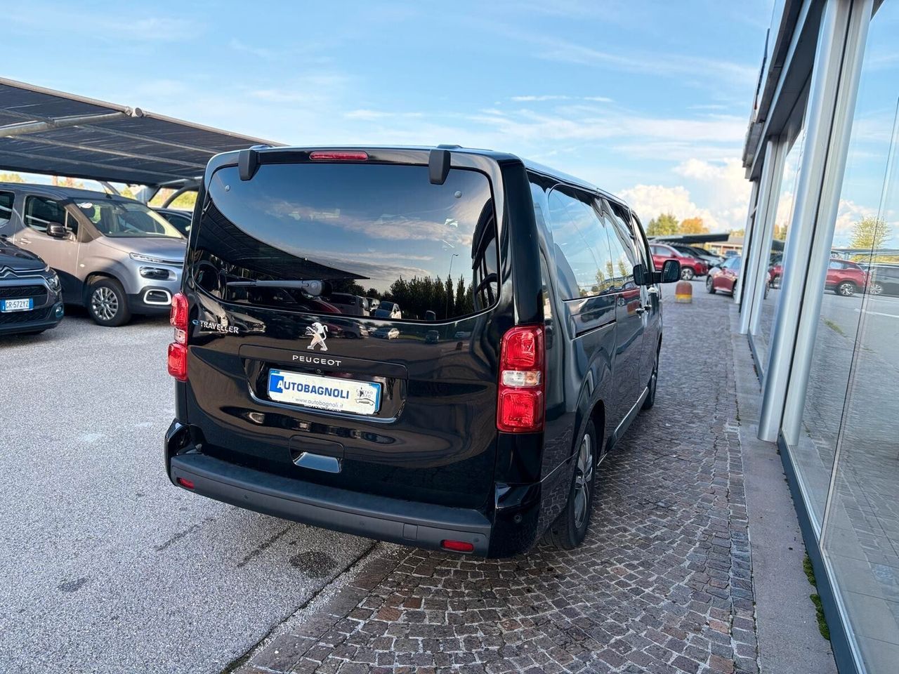 Peugeot Traveller BUSINESS VIP 75 kWh Long 8 pos imagem 3