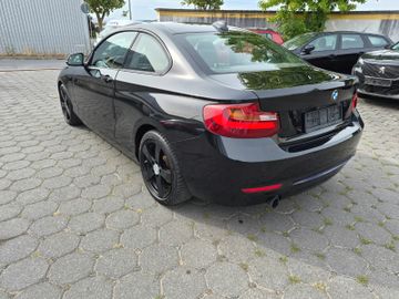 BMW 220 - 7