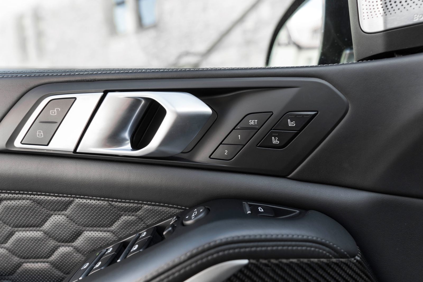 Fahrzeugabbildung BMW X5 M Competition B&W HUD 360 MASSAGE CARPLAY ACC