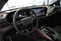 AUDI A6 Avant TFSI quattro | edition one | Pano | B&O AUDI A6 Avant TFSI quattro | edition one | Pano | B&O
